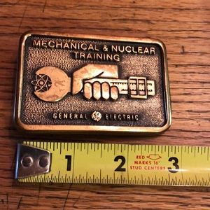 Vintage 1978 solid brass belt buckle